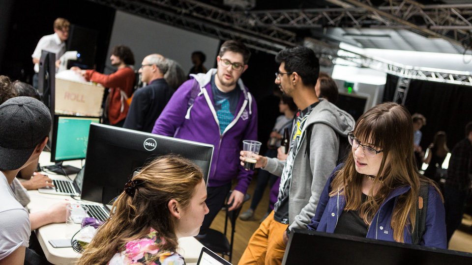 A Hacksmiths (Goldsmiths computing society) event in the SU