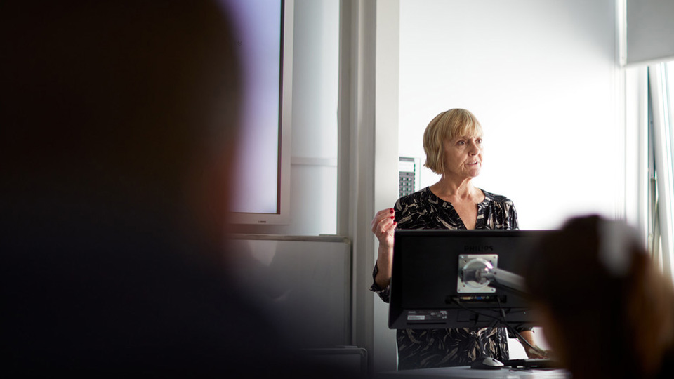 A seminar leader teaching at Goldsmiths